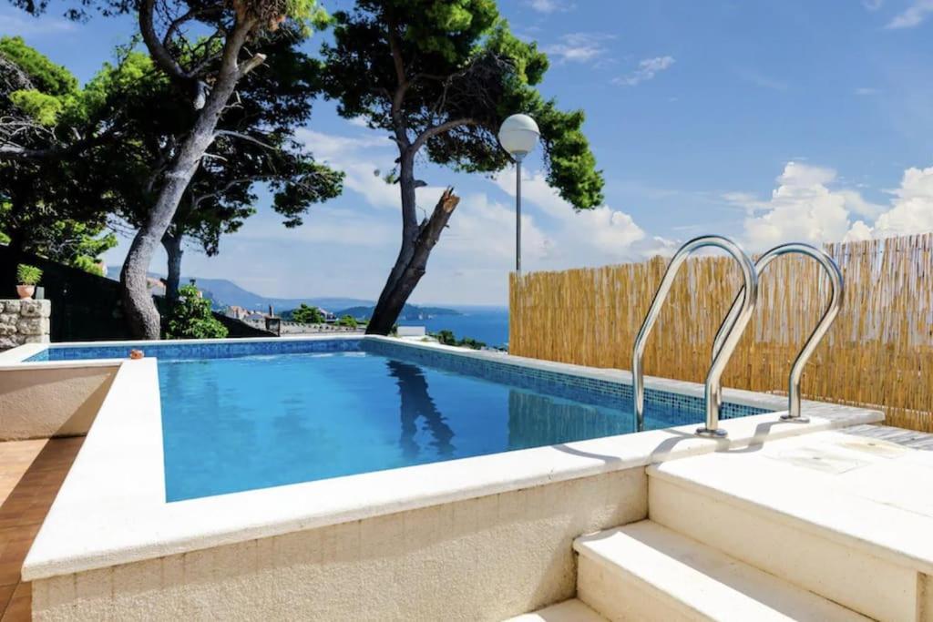 Wave N' Sea Apartment With A Private Pool Dubrovnik Exterior foto