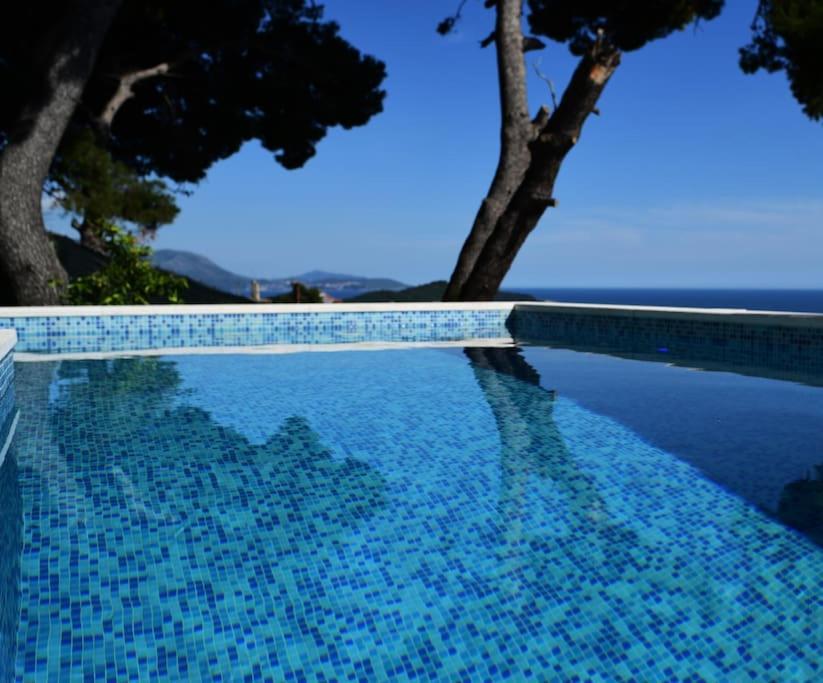 Wave N' Sea Apartment With A Private Pool Dubrovnik Exterior foto
